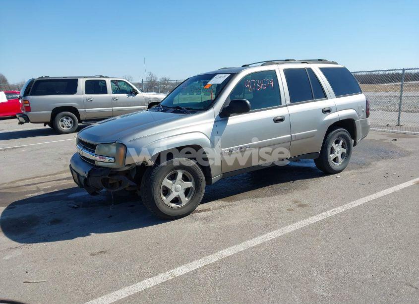 Photo 2 of 2003 Chevrolet Trailblazer LT (VIN 1GNDT13S132380980)