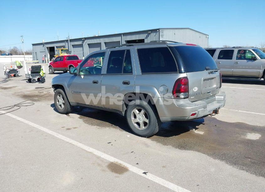 Photo 3 of 2003 Chevrolet Trailblazer LT (VIN 1GNDT13S132380980)