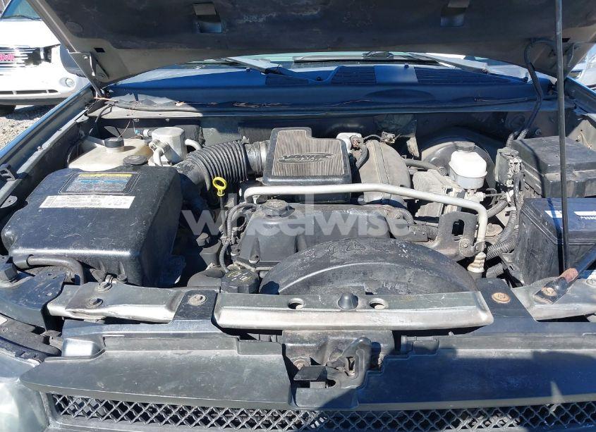 Photo 10 of 2005 Chevrolet Trailblazer LS (VIN 1GNDT13S152255030)