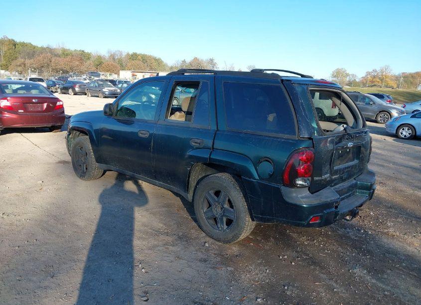 Photo 3 of 2006 Chevrolet Trailblazer LS (VIN 1GNDT13S162130451)