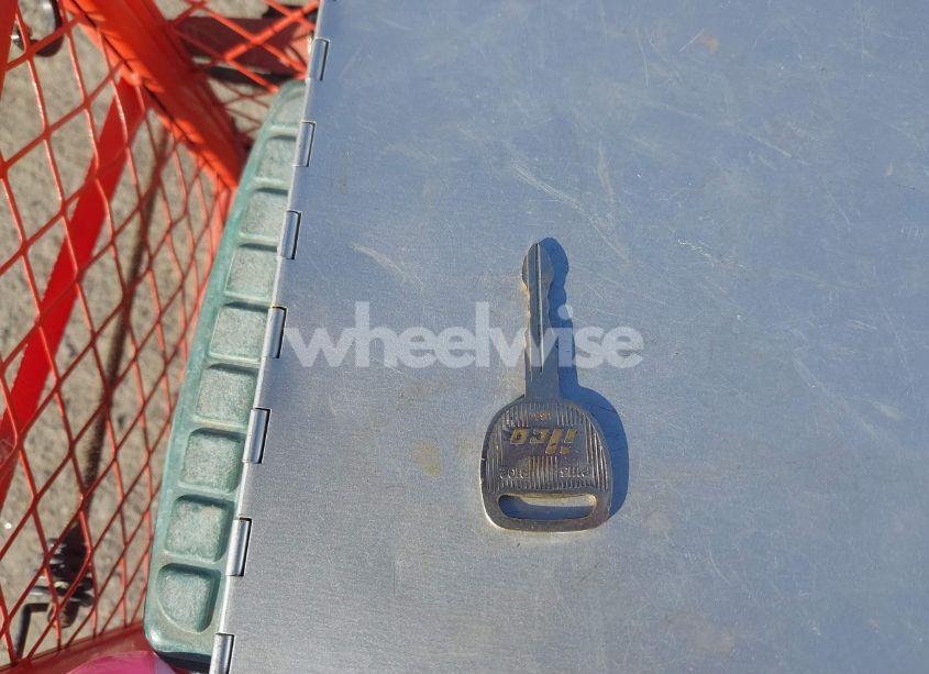 Photo 11 of 2006 Chevrolet Trailblazer LS (VIN 1GNDT13S162214477)