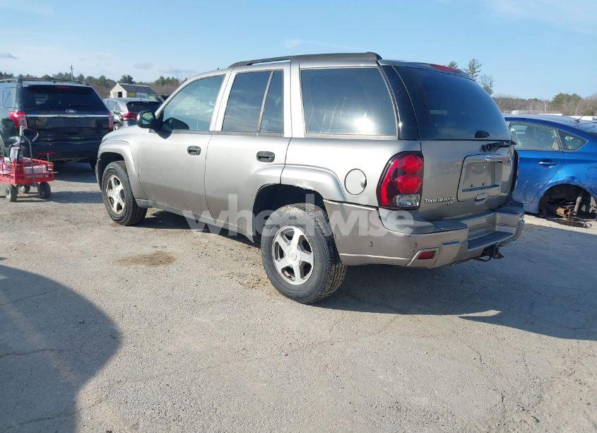 Photo 3 of 2006 Chevrolet Trailblazer LS (VIN 1GNDT13S162214477)