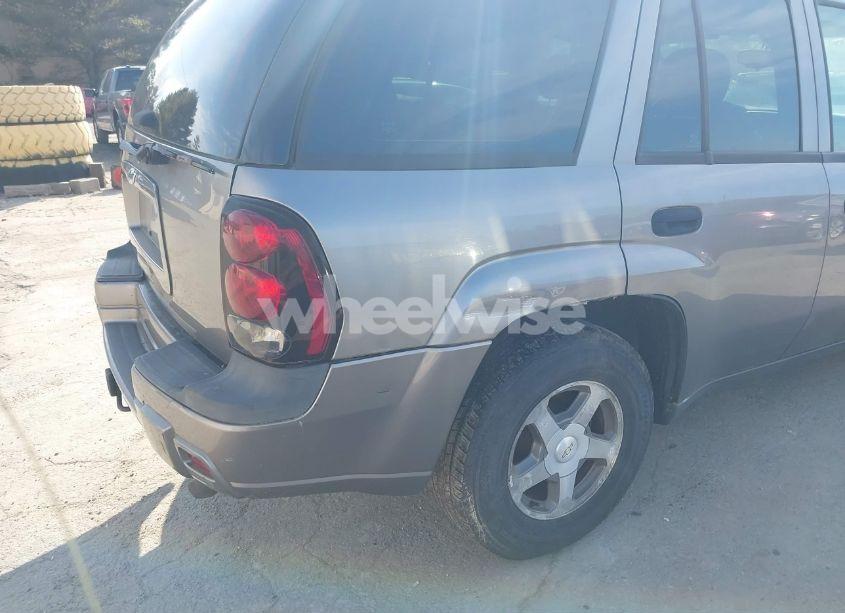 Photo 6 of 2006 Chevrolet Trailblazer LS (VIN 1GNDT13S162214477)