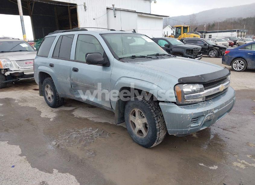 2006 Chevrolet Trailblazer LS (VIN 1GNDT13S162307533) main photo