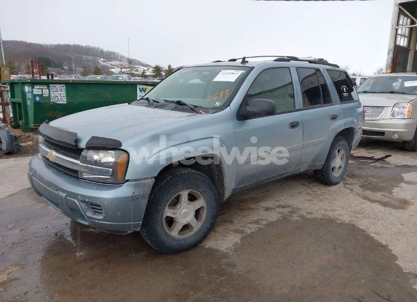 Photo 2 of 2006 Chevrolet Trailblazer LS (VIN 1GNDT13S162307533)