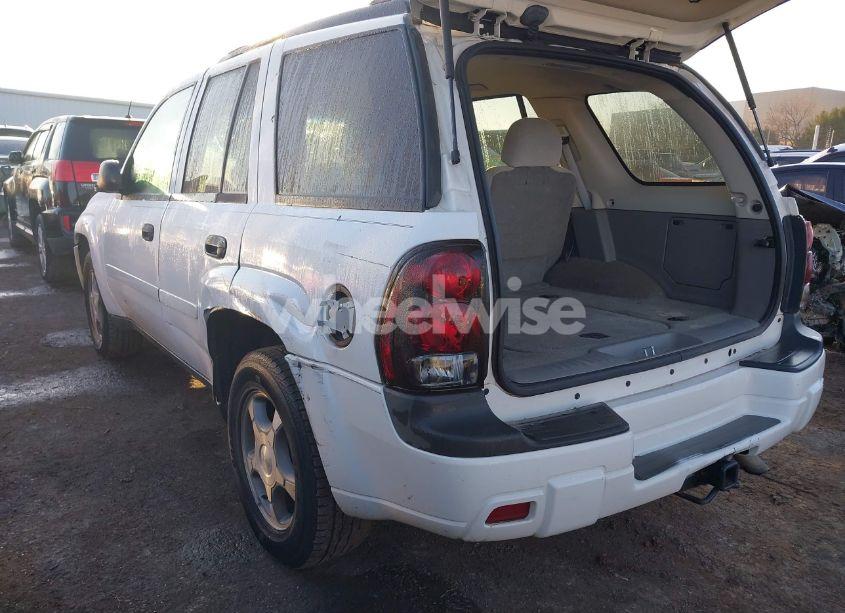 Photo 3 of 2007 Chevrolet Trailblazer LS (VIN 1GNDT13S172182714)