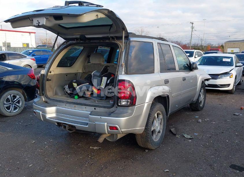 Photo 4 of 2008 Chevrolet Trailblazer FLEET (VIN 1GNDT13S182242282)