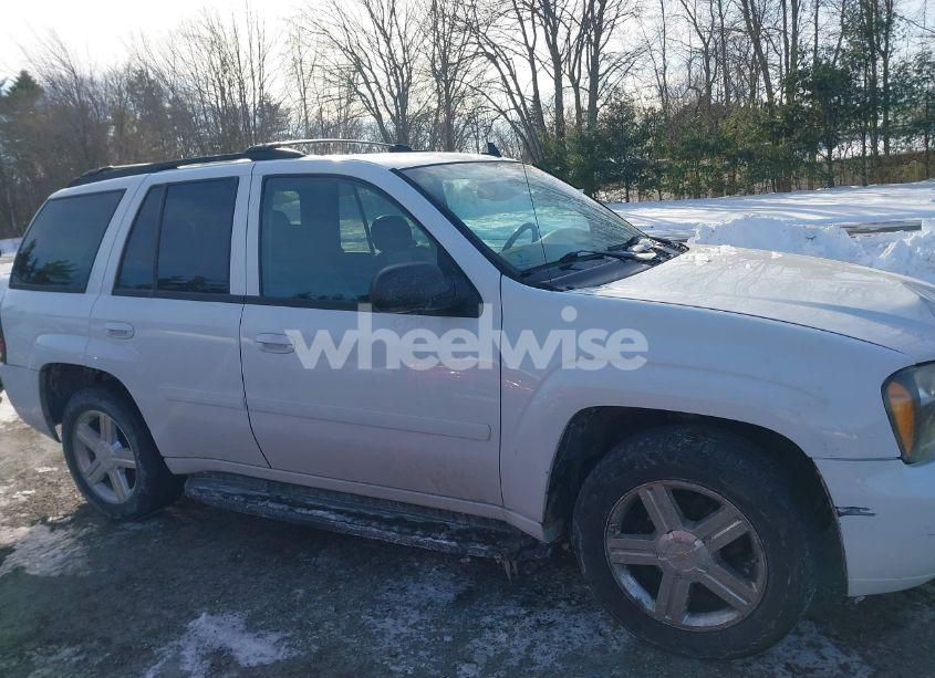 Photo 14 of 2008 Chevrolet Trailblazer LT (VIN 1GNDT13S182259213)