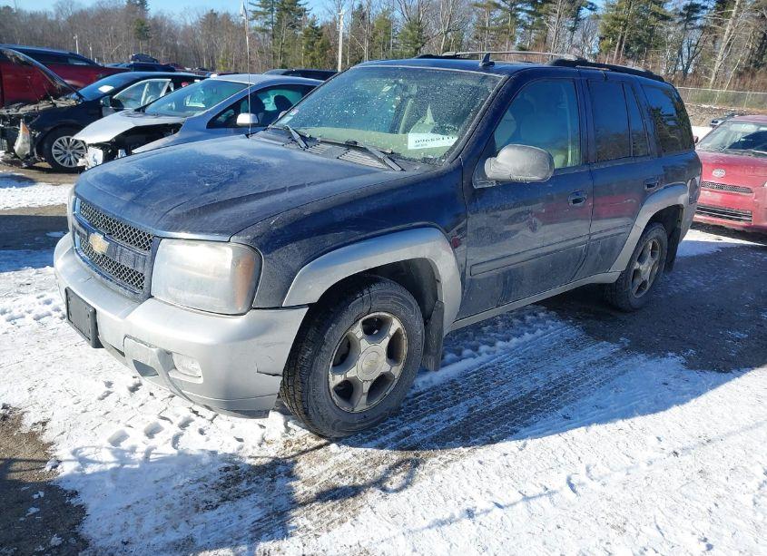 Photo 2 of 2008 Chevrolet Trailblazer LT (VIN 1GNDT13S182262550)