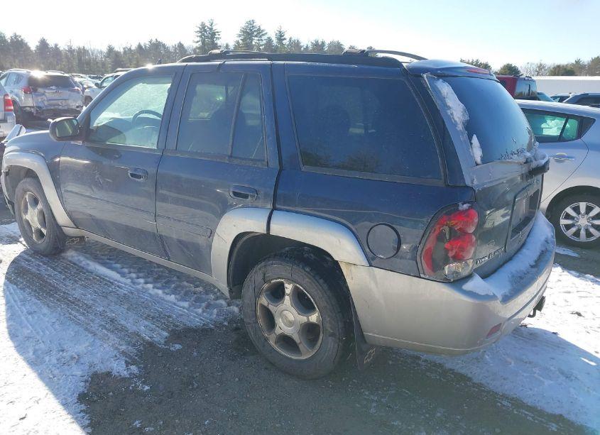 Photo 3 of 2008 Chevrolet Trailblazer LT (VIN 1GNDT13S182262550)