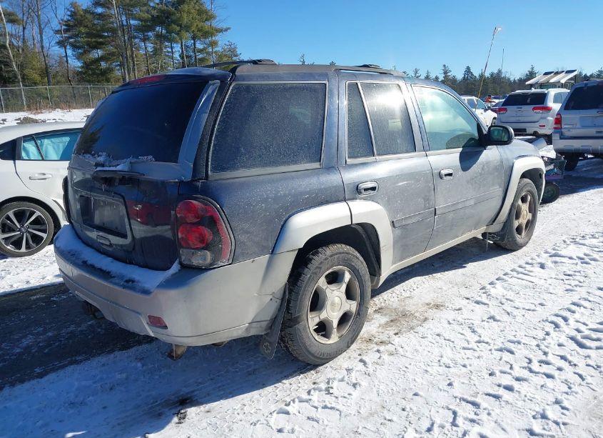 Photo 4 of 2008 Chevrolet Trailblazer LT (VIN 1GNDT13S182262550)