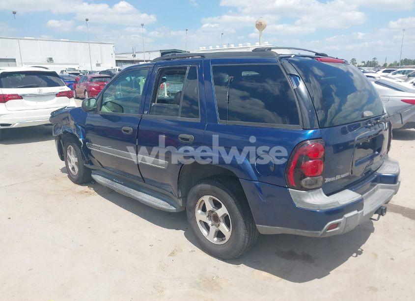Photo 3 of 2002 Chevrolet Trailblazer LT (VIN 1GNDT13S222101275)