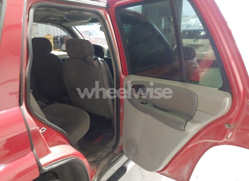 Photo 8 of 2002 Chevrolet Trailblazer LT (VIN 1GNDT13S222195948)