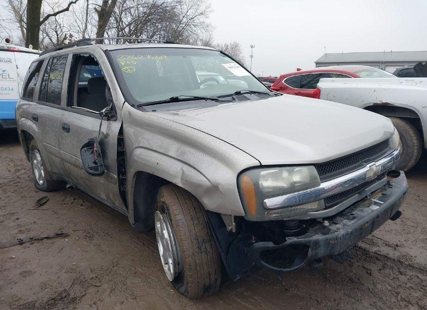 Photo 6 of 2002 Chevrolet Trailblazer LS (VIN 1GNDT13S222340793)