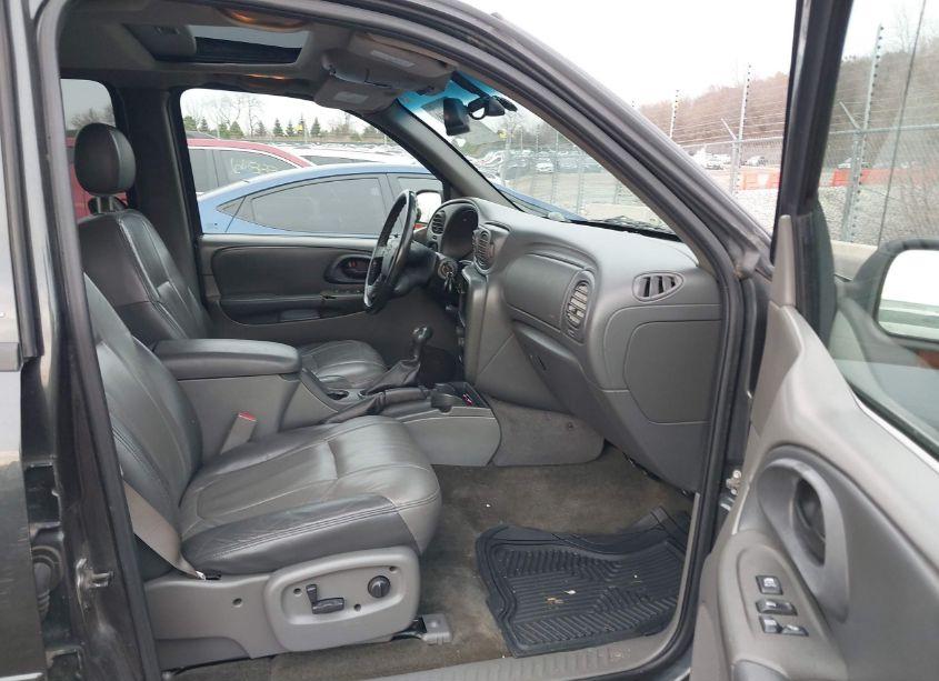 Photo 5 of 2004 Chevrolet Trailblazer LS/LT (VIN 1GNDT13S242159767)