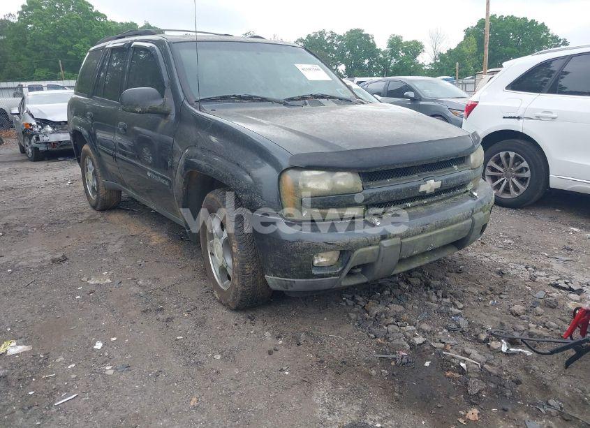 2004 Chevrolet Trailblazer LT (VIN 1GNDT13S242171832) main photo