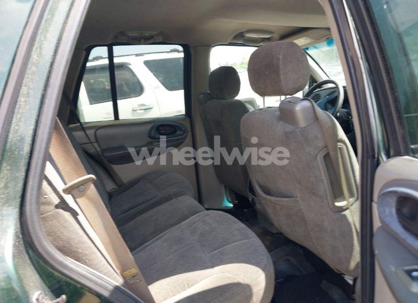 Photo 8 of 2004 Chevrolet Trailblazer LS (VIN 1GNDT13S242179106)