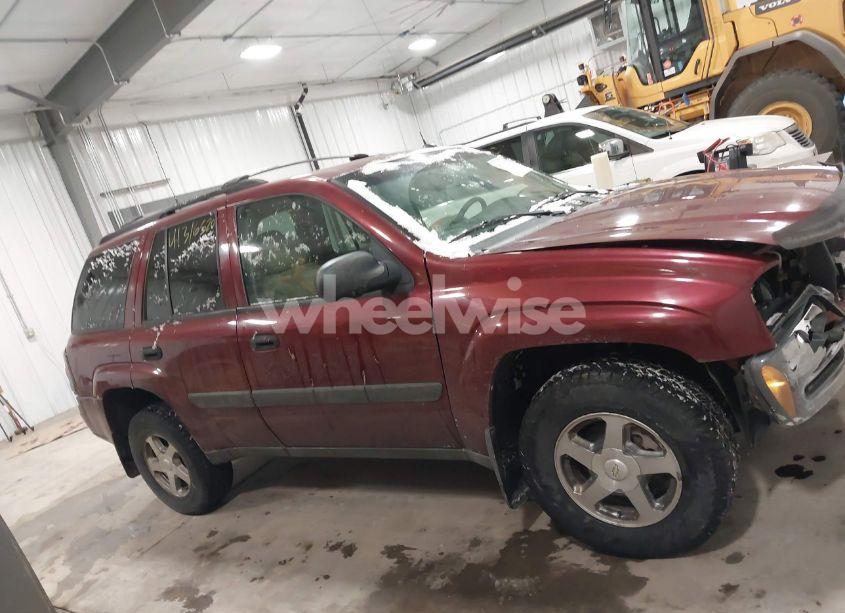 Photo 13 of 2005 Chevrolet Trailblazer LS (VIN 1GNDT13S252124768)