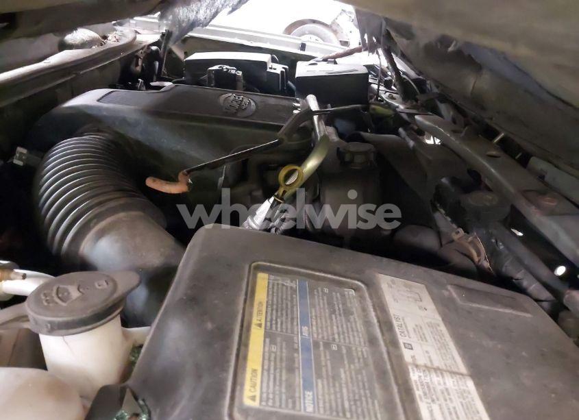 Photo 10 of 2005 Chevrolet Trailblazer LS (VIN 1GNDT13S252171914)