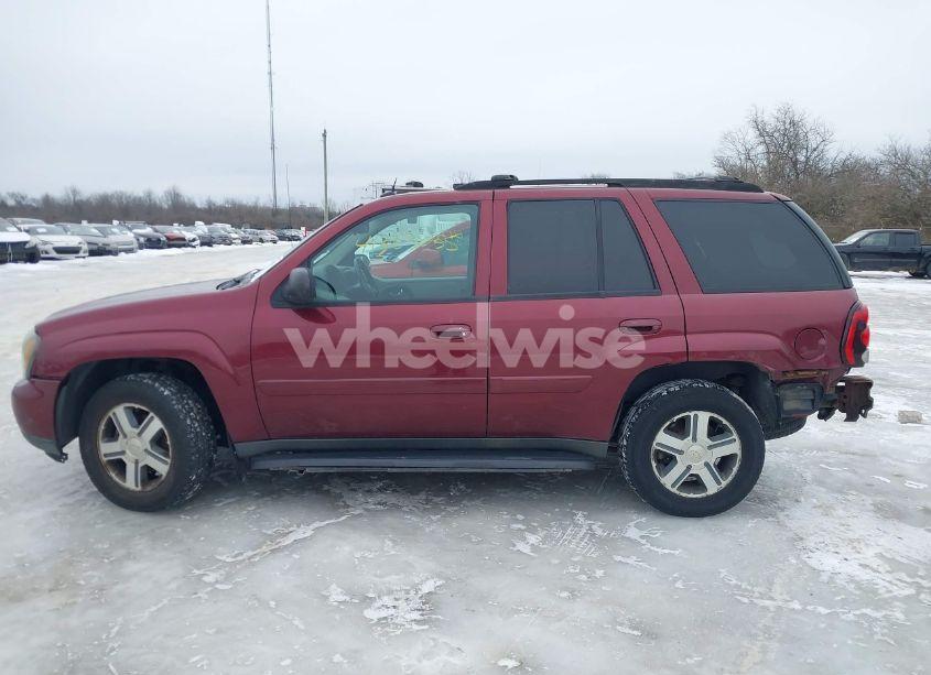 Photo 14 of 2005 Chevrolet Trailblazer LT (VIN 1GNDT13S252306051)