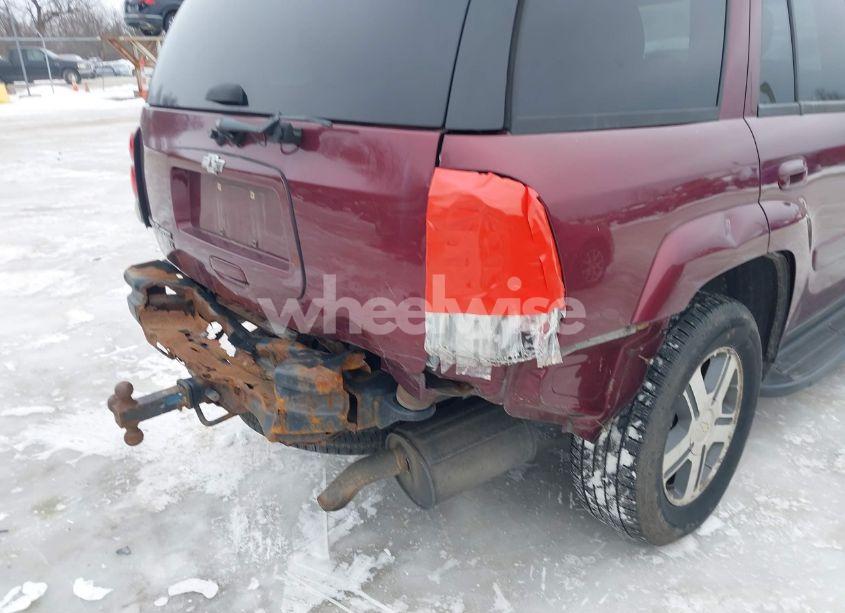Photo 18 of 2005 Chevrolet Trailblazer LT (VIN 1GNDT13S252306051)
