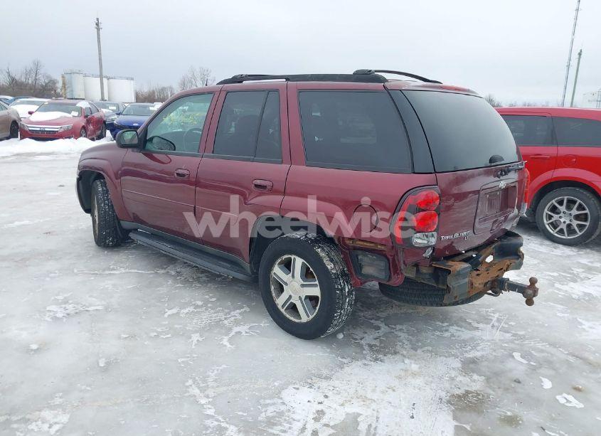 Photo 3 of 2005 Chevrolet Trailblazer LT (VIN 1GNDT13S252306051)