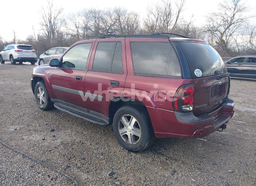 Photo 3 of 2005 Chevrolet Trailblazer LS (VIN 1GNDT13S252333069)