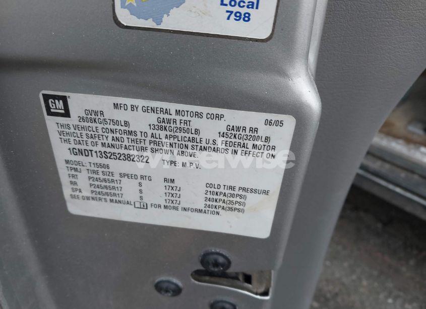 Photo 9 of 2005 Chevrolet Trailblazer LT (VIN 1GNDT13S252382322)