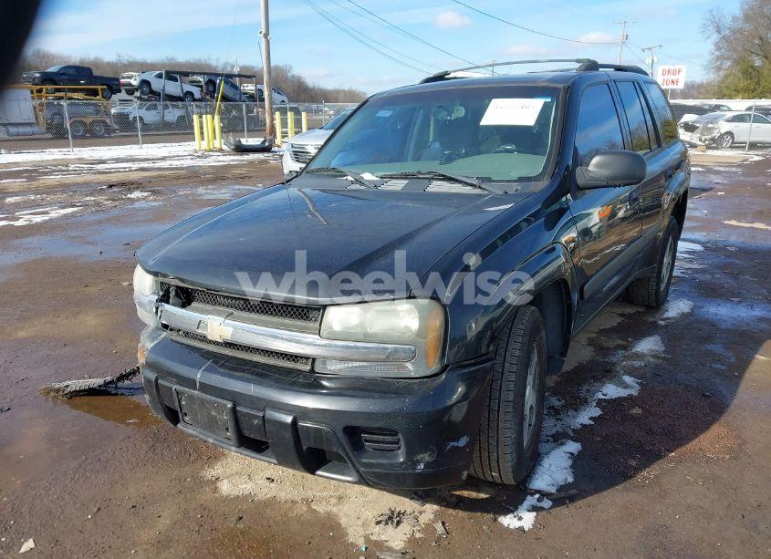 Photo 2 of 2006 Chevrolet Trailblazer LS (VIN 1GNDT13S262112895)