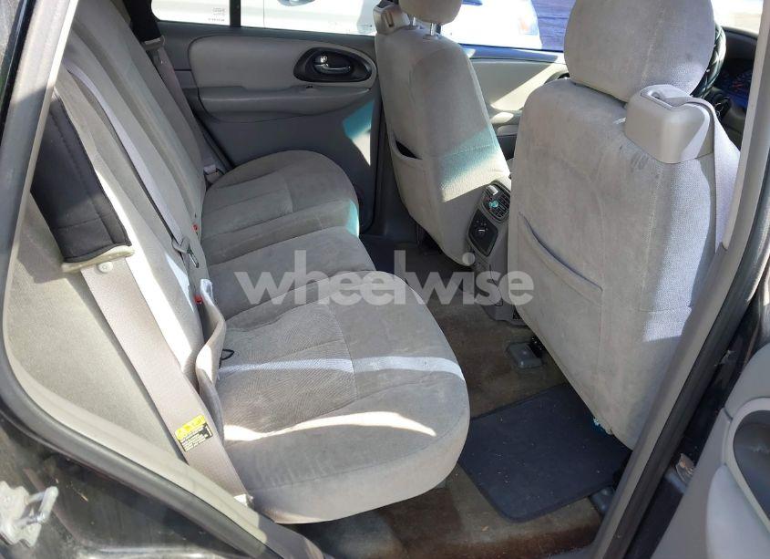 Photo 8 of 2006 Chevrolet Trailblazer LS (VIN 1GNDT13S262112895)