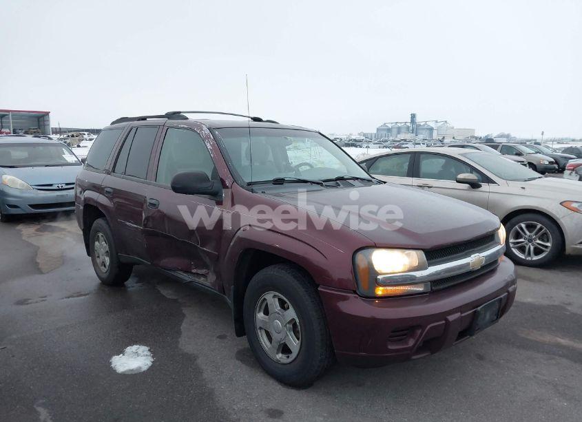 2006 Chevrolet Trailblazer LS (VIN 1GNDT13S262146206) main photo