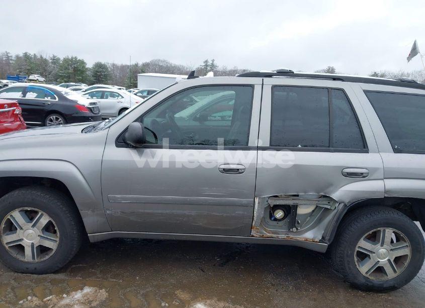 Photo 14 of 2006 Chevrolet Trailblazer LT (VIN 1GNDT13S262311218)