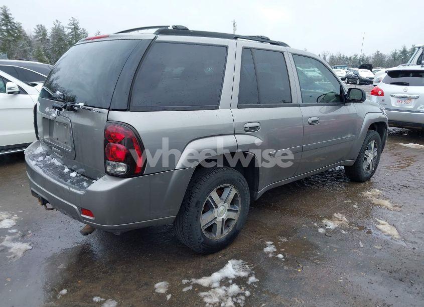 Photo 4 of 2006 Chevrolet Trailblazer LT (VIN 1GNDT13S262311218)