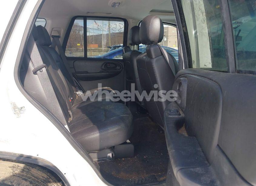 Photo 8 of 2008 Chevrolet Trailblazer LT (VIN 1GNDT13S282140814)