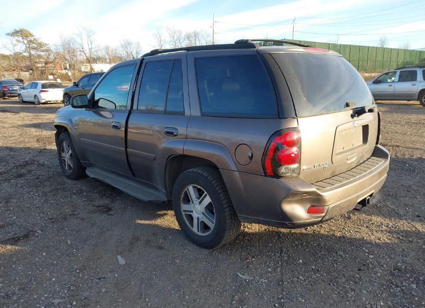Photo 3 of 2008 Chevrolet Trailblazer LT (VIN 1GNDT13S282184182)