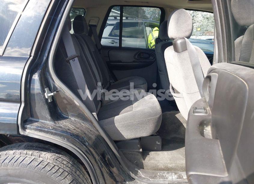 Photo 8 of 2008 Chevrolet Trailblazer LT (VIN 1GNDT13S282204723)