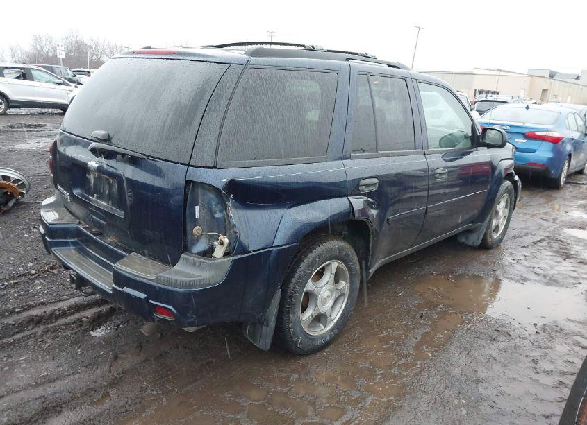 Photo 4 of 2008 Chevrolet Trailblazer FLEET (VIN 1GNDT13S282235549)