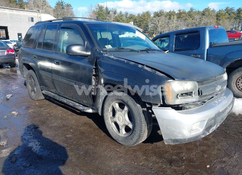 2002 Chevrolet Trailblazer LT (VIN 1GNDT13S322301906) main photo