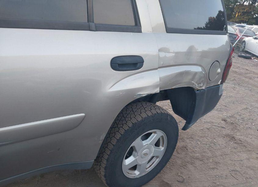 Photo 6 of 2002 Chevrolet Trailblazer LS (VIN 1GNDT13S322454883)