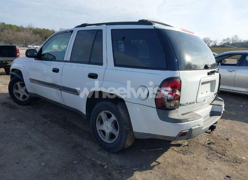 Photo 3 of 2002 Chevrolet Trailblazer LT (VIN 1GNDT13S322476575)