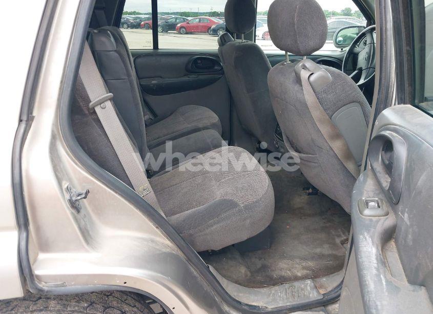 Photo 8 of 2003 Chevrolet Trailblazer LT (VIN 1GNDT13S332243491)