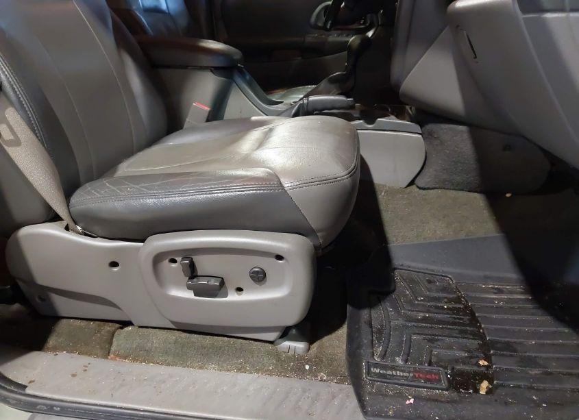 Photo 5 of 2003 Chevrolet Trailblazer LTZ (VIN 1GNDT13S332269458)