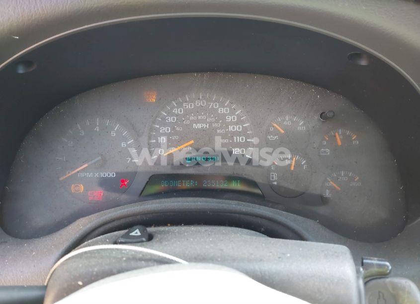 Photo 7 of 2003 Chevrolet Trailblazer LT (VIN 1GNDT13S332332302)