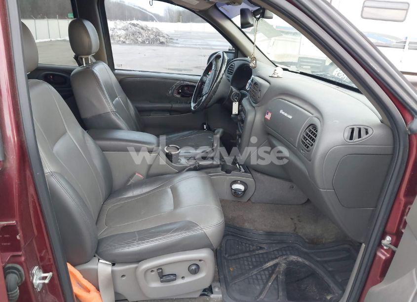 Photo 5 of 2004 Chevrolet Trailblazer LT (VIN 1GNDT13S342371991)