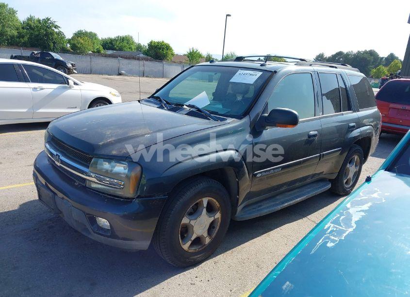 Photo 2 of 2004 Chevrolet Trailblazer LT (VIN 1GNDT13S342374583)
