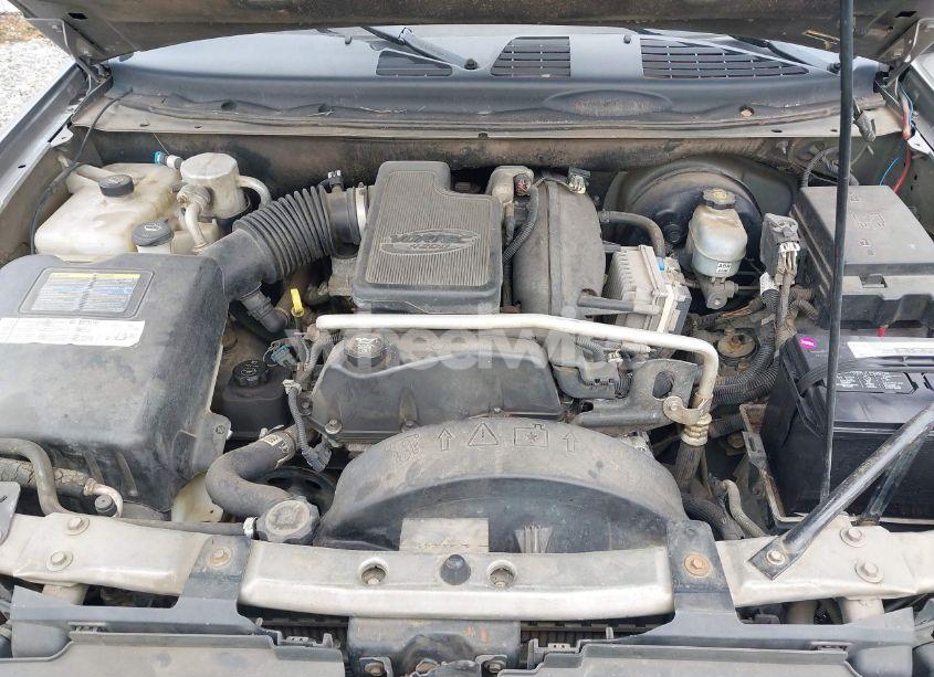 Photo 10 of 2005 Chevrolet Trailblazer LS (VIN 1GNDT13S352324364)