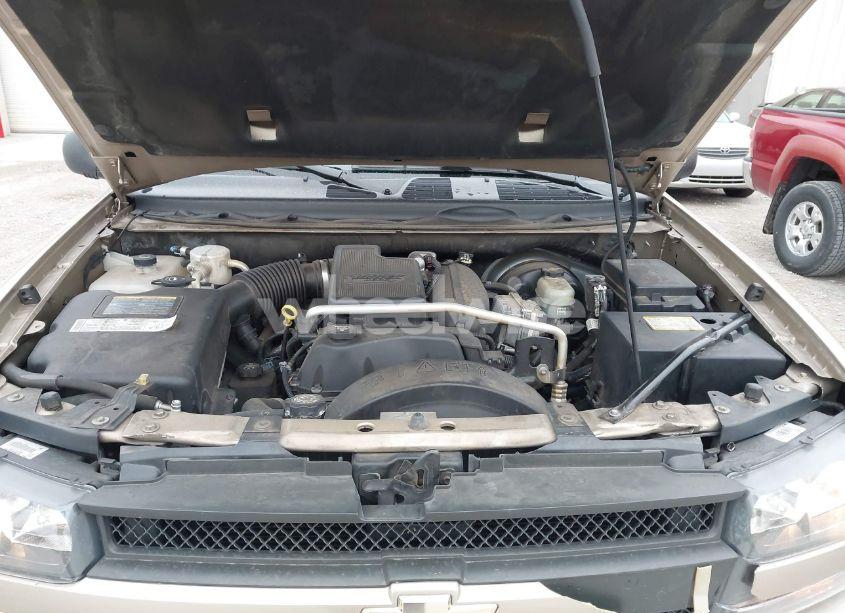 Photo 10 of 2005 Chevrolet Trailblazer LT (VIN 1GNDT13S352330648)