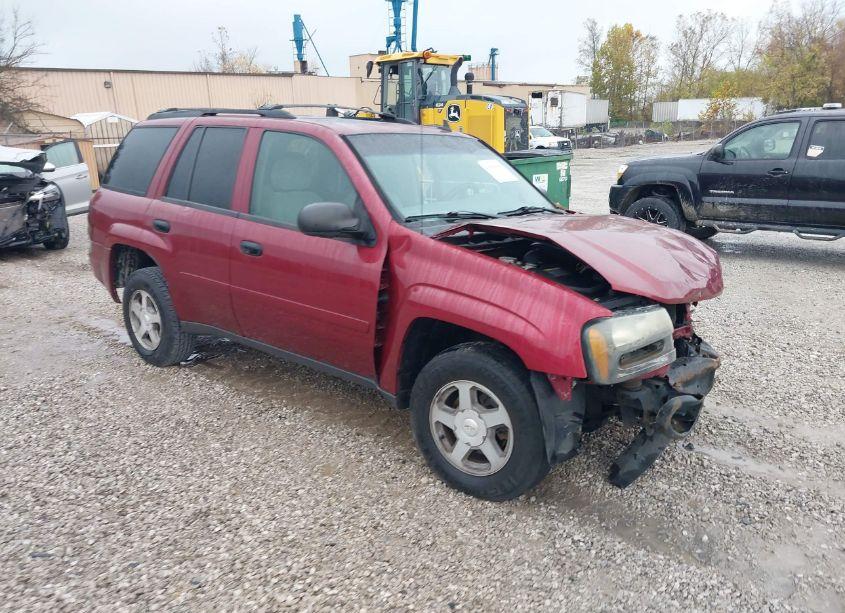 2006 Chevrolet Trailblazer LS (VIN 1GNDT13S362298057) main photo