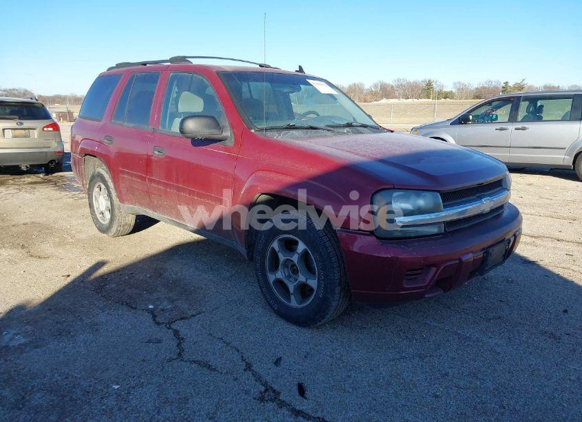 2007 Chevrolet Trailblazer LS (VIN 1GNDT13S372146507) main photo