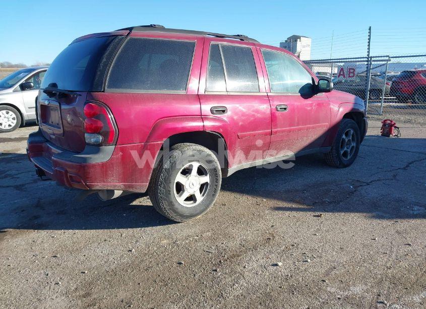 Photo 4 of 2007 Chevrolet Trailblazer LS (VIN 1GNDT13S372146507)